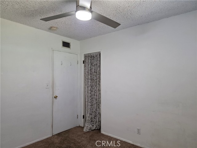 1370 S Oriole Street, Anaheim CA: https://media.crmls.org/medias/55d7d6cc-d179-424b-8f70-dac163102e60.jpg