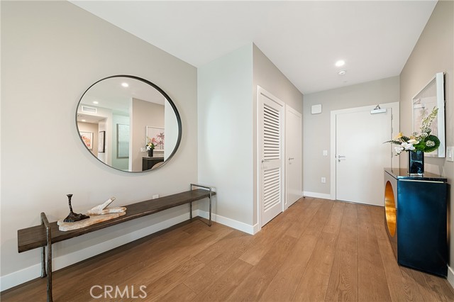 39 S Los Robles Avenue, Pasadena CA: https://media.crmls.org/medias/55d967b7-731e-4aae-a652-a43106ec4b82.jpg