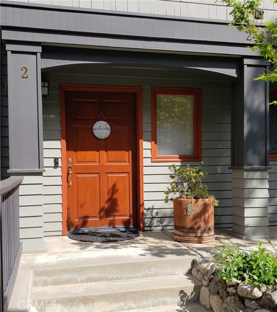 Detail Gallery Image 2 of 50 For 2447 Oneida St #2,  Pasadena,  CA 91107 - 3 Beds | 2/1 Baths