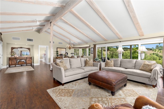 Detail Gallery Image 1 of 55 For 3237 Canonita Drive, Fallbrook,  CA 92028 - 3 Beds | 2 Baths