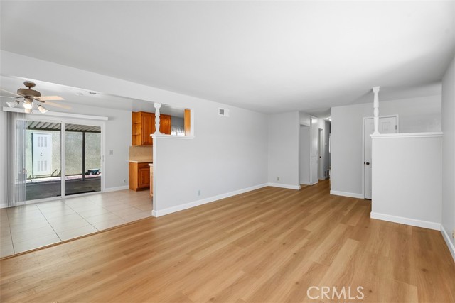 Image 6 of 39 For 8792 Grindlay