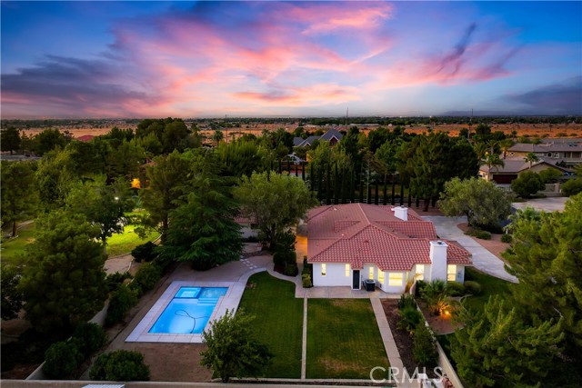 Detail Gallery Image 11 of 68 For 41901 Calle Clarita, Lancaster,  CA 93536 - 4 Beds | 4 Baths