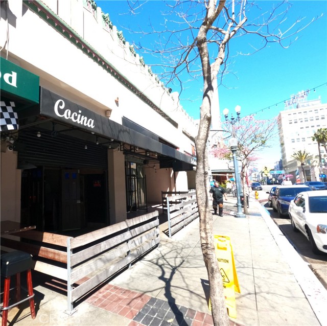 211 Pine Avenue, Long Beach, California 90802, ,Commercial Lease,For Rent,211 Pine Avenue,CRPW25066942