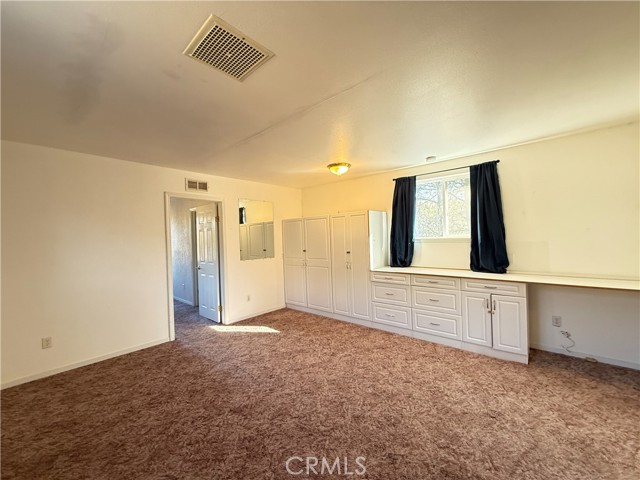 4943 Yaqui Gulch Road, Mariposa CA: https://media.crmls.org/medias/55dd3785-060d-4c61-9bd6-5a32c7be986e.jpg