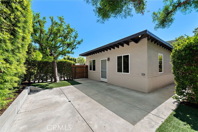 20451 Sun Valley Drive, Laguna Beach CA: https://media.crmls.org/medias/55ddf9b3-35d2-4cb7-9c64-6de785cd4475.jpg