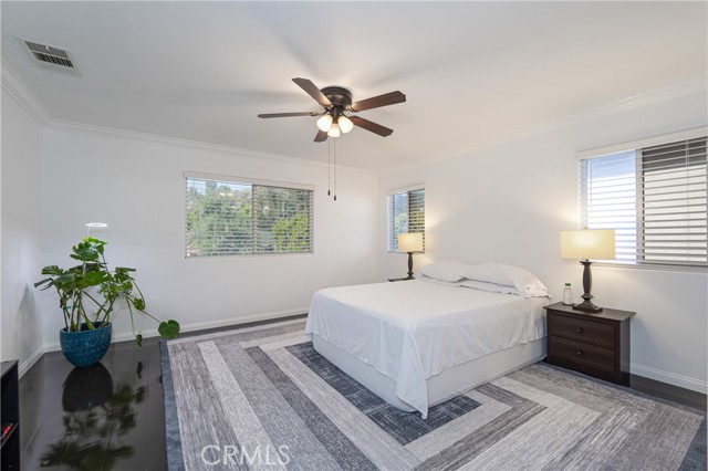 Detail Gallery Image 13 of 17 For 14557 Cambria Way, Sylmar,  CA 91342 - 4 Beds | 3 Baths