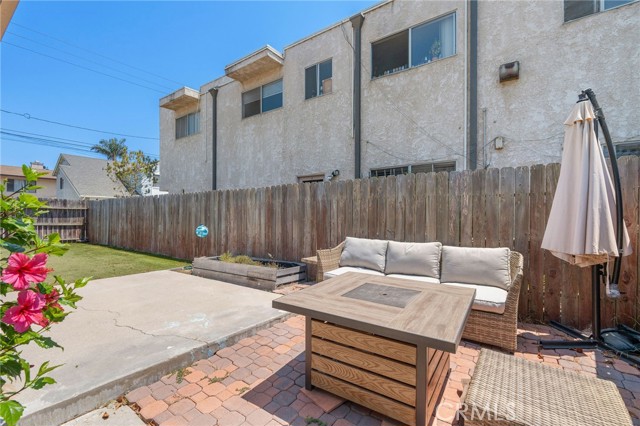 2622 Graham Avenue, Redondo Beach, California 90278, 5 Bedrooms Bedrooms, ,3 BathroomsBathrooms,Residential,For Sale,Graham,SB24145584