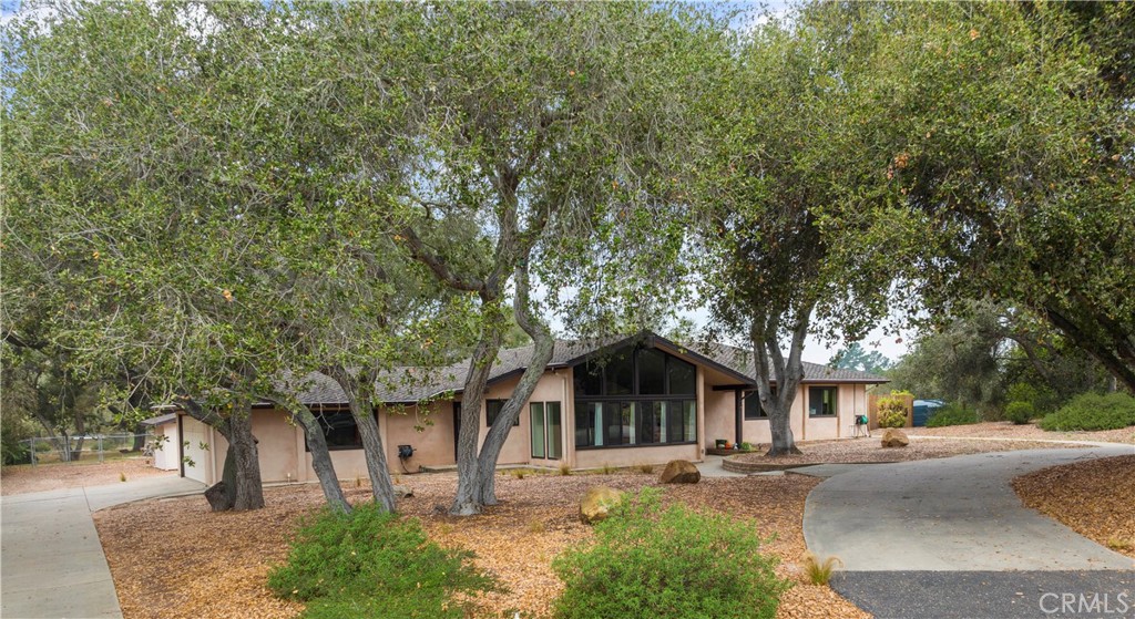 926 Quail Oaks Lane, Nipomo, CA 93444