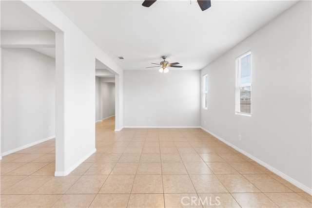 Detail Gallery Image 24 of 55 For 40729 Oakmont Ct, Palmdale,  CA 93551 - 4 Beds | 3 Baths