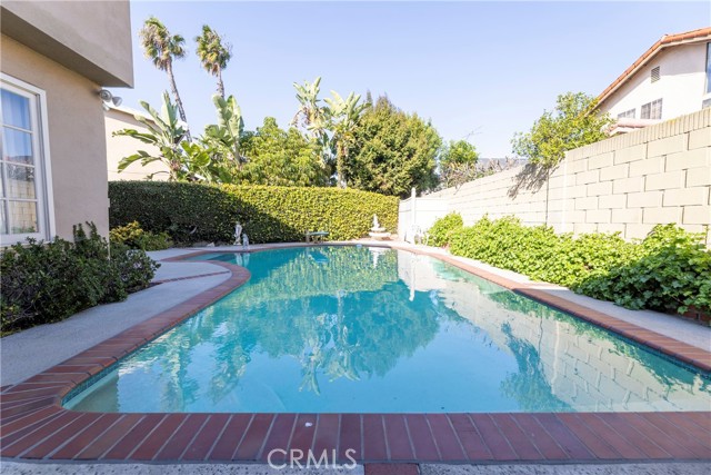 Detail Gallery Image 23 of 40 For 5842 Crestview, La Palma,  CA 90623 - 4 Beds | 2/1 Baths