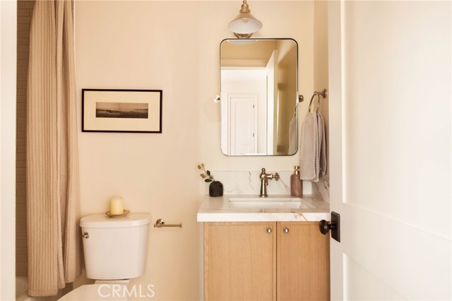 Detail Gallery Image 27 of 43 For 611 N Avenue 48, Los Angeles,  CA 90042 - 2 Beds | 2 Baths