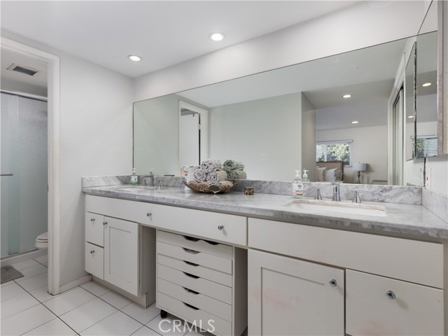 Detail Gallery Image 20 of 33 For 25006 Eshelman, Lomita,  CA 90717 - 4 Beds | 3 Baths