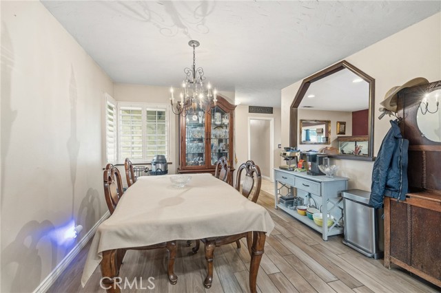 Detail Gallery Image 21 of 54 For 6021 Ivory Cir, Huntington Beach,  CA 92647 - 4 Beds | 2 Baths