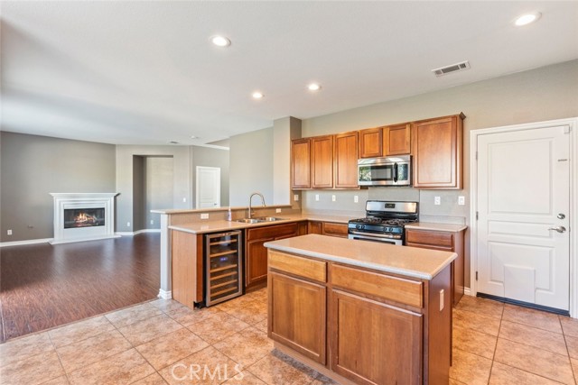 Detail Gallery Image 17 of 53 For 34236 Baja Ct, Lake Elsinore,  CA 92532 - 4 Beds | 2/1 Baths