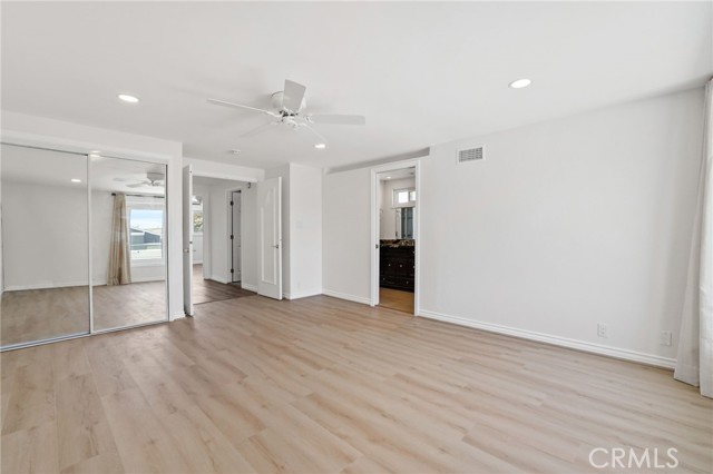 Detail Gallery Image 23 of 27 For 19382 Weymouth Ln, Huntington Beach,  CA 92646 - 4 Beds | 3 Baths