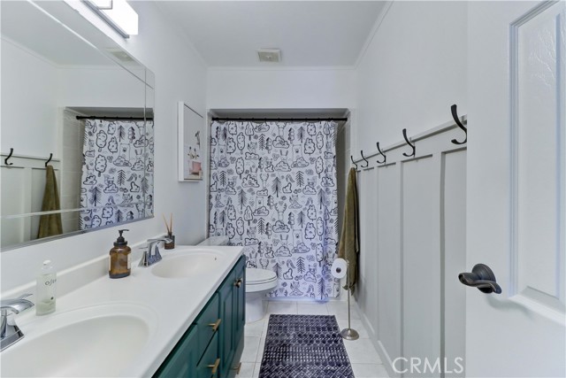 25701 Minoa Drive, Mission Viejo CA: https://media.crmls.org/medias/55e298ed-bfb3-4da3-9699-67972c3a7188.jpg