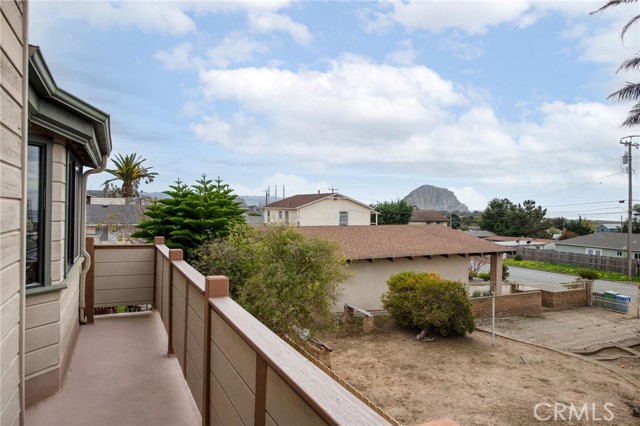 2761 Hemlock Avenue, Morro Bay CA: https://media.crmls.org/medias/55e2fd20-e11e-4a33-8adc-61a44fa51d7f.jpg