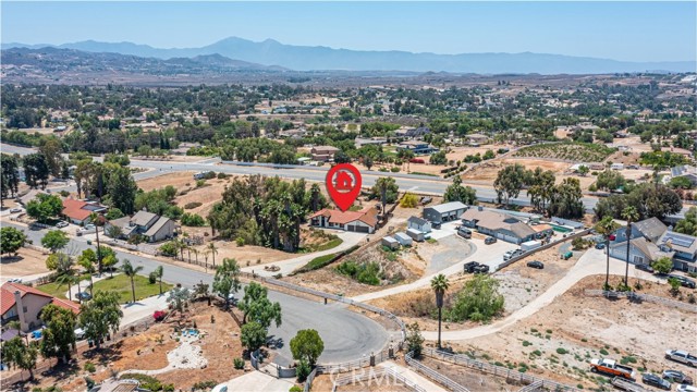 Detail Gallery Image 36 of 38 For 18085 Golden Leaf Ln, Woodcrest,  CA 92504 - 4 Beds | 3 Baths