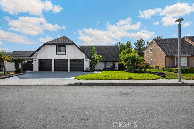 6191 Jacaranda Lane, Yorba Linda CA: https://media.crmls.org/medias/55e4fccc-c0e7-4373-8c0a-0a858bf4eac2.jpg