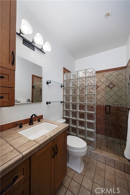 Detail Gallery Image 11 of 28 For 640 W 4th St #410,  Long Beach,  CA 90802 - 2 Beds | 2 Baths
