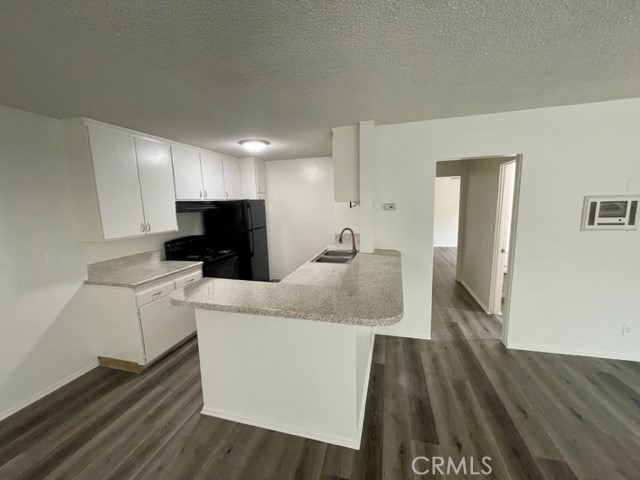685 E Vista Chino, Palm Springs CA: https://media.crmls.org/medias/55e5859c-958f-4c34-8488-9e3fcd16a49c.jpg
