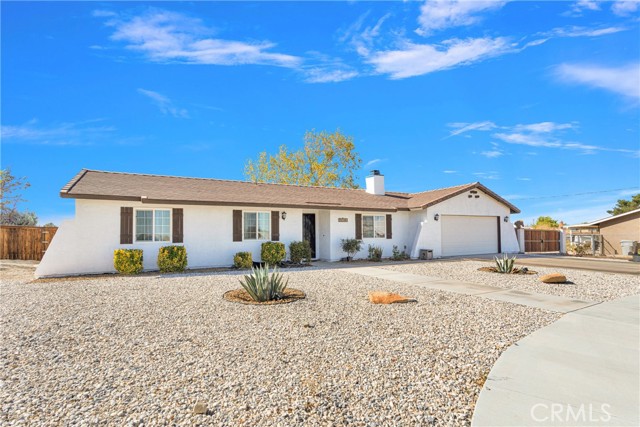 Detail Gallery Image 4 of 42 For 11194 11th Ave, Hesperia,  CA 92345 - 3 Beds | 2 Baths