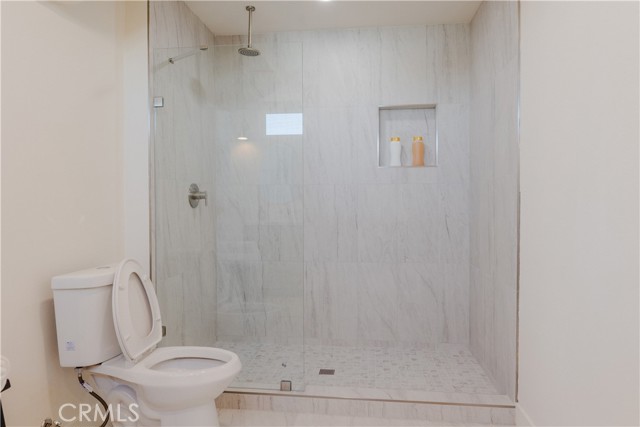 Detail Gallery Image 12 of 61 For 6841 Millmark, Long Beach,  CA 90805 - 4 Beds | 3 Baths