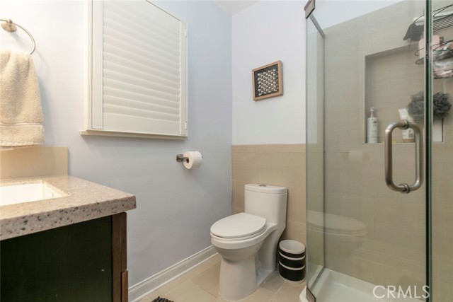 15409 Wyandotte Street, Van Nuys CA: https://media.crmls.org/medias/55e7d543-8e7e-436d-a199-19a8f5464204.jpg