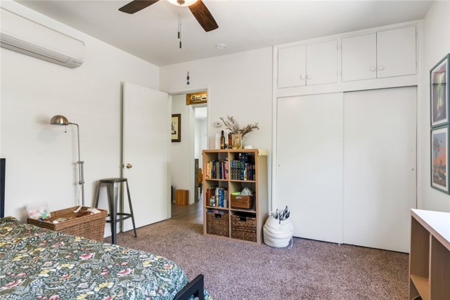 28 N Michigan Street, Redlands CA: https://media.crmls.org/medias/55e8b7bd-6620-463d-9f6a-9f8db38317ce.jpg