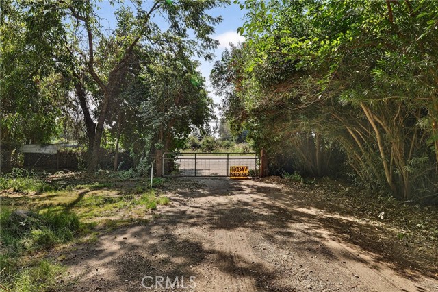 7012 State Hwy 32, Orland CA: https://media.crmls.org/medias/55e8f72f-9711-422f-b95d-c20fa2f63bd7.jpg