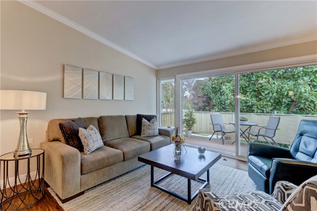 Detail Gallery Image 8 of 35 For 731 Avenida Majorca #O,  Laguna Woods,  CA 92637 - 2 Beds | 2 Baths