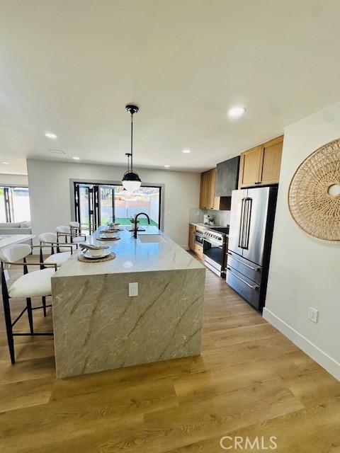 Detail Gallery Image 12 of 56 For 2440 Ostrom, Long Beach,  CA 90815 - 4 Beds | 3 Baths