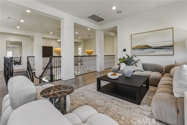 Image 26 of 51 For 79 Eider Run