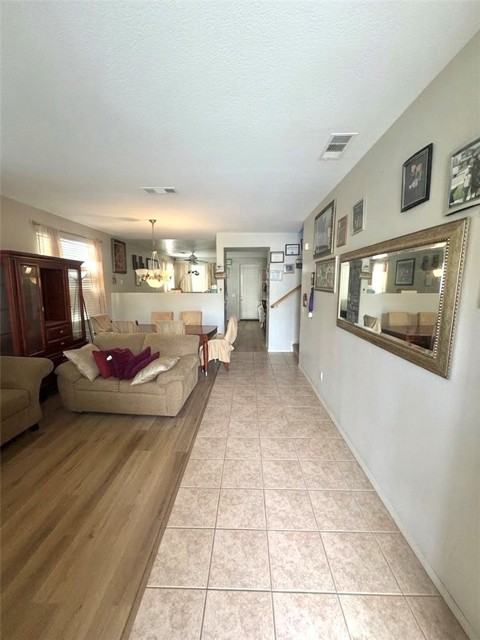 Detail Gallery Image 2 of 6 For 643 Canyon Crest, Beaumont,  CA 92223 - 5 Beds | 3 Baths