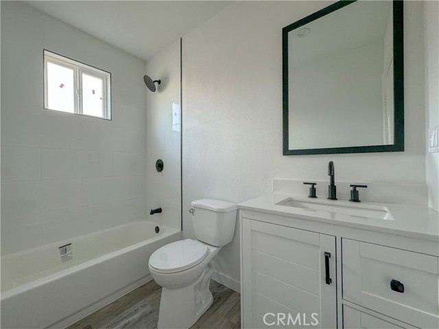 Detail Gallery Image 10 of 24 For 1122 S Gunlock Ave, Compton,  CA 90220 - 3 Beds | 2 Baths