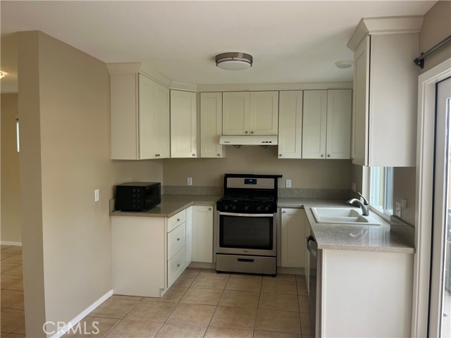 Detail Gallery Image 10 of 62 For 40 Timber Run #114,  Irvine,  CA 92614 - 2 Beds | 2/1 Baths