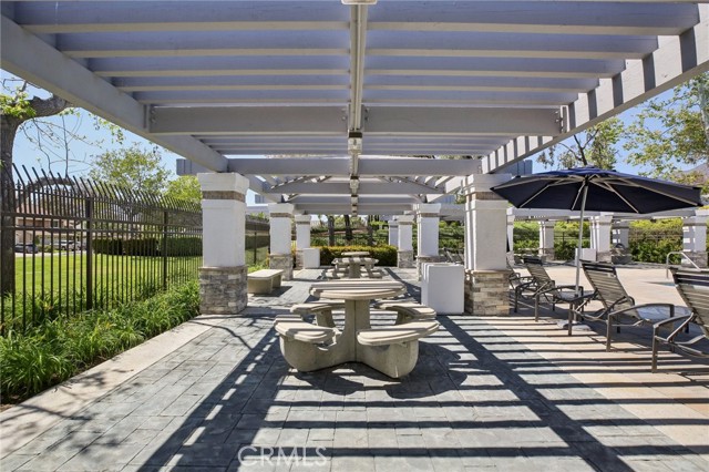 21391 Birdhollow Drive, Trabuco Canyon CA: https://media.crmls.org/medias/55ebe029-a660-448b-85ca-ee9a0bf59243.jpg