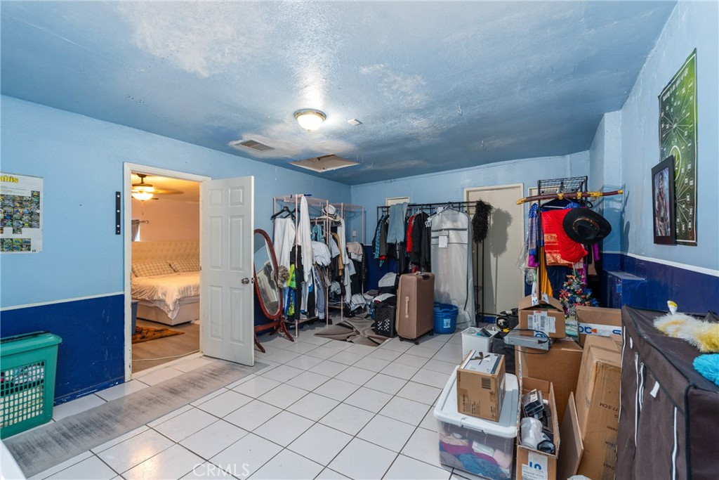 MLS #CV25214338 image #16