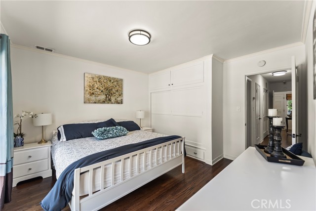 Detail Gallery Image 34 of 39 For 2205 Las Lunas St, Pasadena,  CA 91107 - 3 Beds | 2 Baths