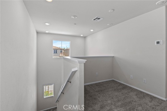 Image 17 of 27 For 36417 Shine Drive