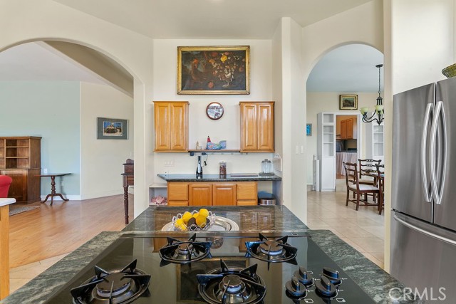 18380 Avenida Caleta, Murrieta CA: https://media.crmls.org/medias/55ecbeff-1ce2-4589-b42e-fb8daf9fa678.jpg