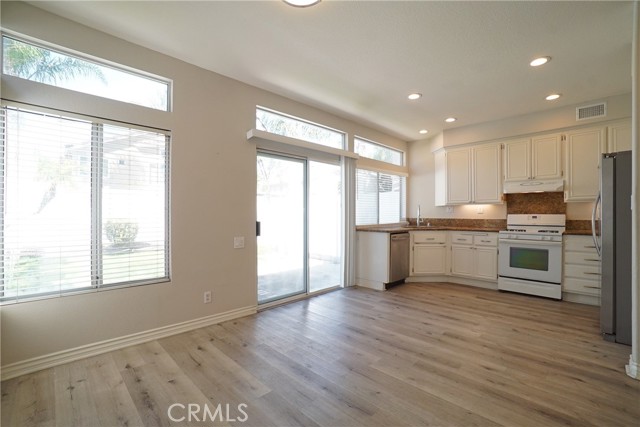 Detail Gallery Image 15 of 46 For 19511 Highridge, Lake Forest,  CA 92679 - 3 Beds | 2/1 Baths