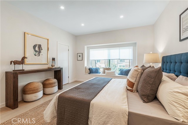 Detail Gallery Image 14 of 18 For 4345 Alla Rd #2,  Marina Del Rey,  CA 90292 - 3 Beds | 2/1 Baths