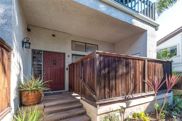 2110 Vanderbilt Lane, Redondo Beach, California 90278, 2 Bedrooms Bedrooms, ,2 BathroomsBathrooms,Residential,Sold,Vanderbilt,PV21255793