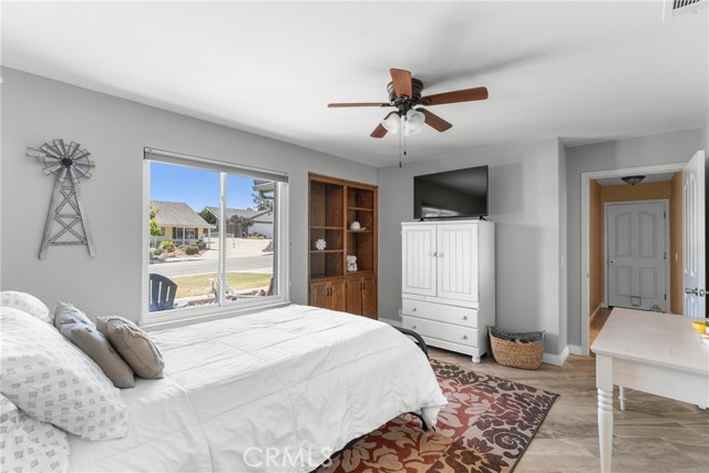 4578 Monaco Court, Santa Maria CA: https://media.crmls.org/medias/55ed7785-21cb-4577-9213-59adc1ef7b19.jpg