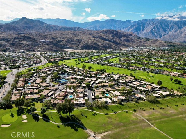 Detail Gallery Image 21 of 33 For 5798 Los Coyotes, Palm Springs,  CA 92264 - 2 Beds | 2 Baths