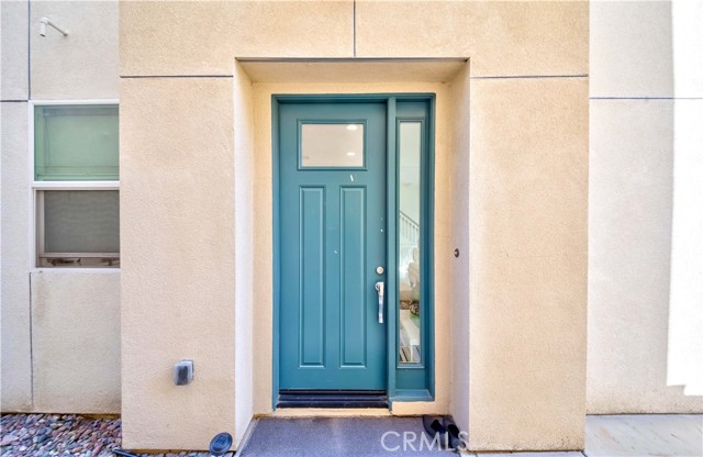 Detail Gallery Image 4 of 29 For 13810 Cameron Ct, Baldwin Park,  CA 91706 - 4 Beds | 2/1 Baths