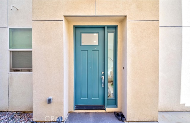 Detail Gallery Image 4 of 29 For 13810 Cameron Ct, Baldwin Park,  CA 91706 - 4 Beds | 2/1 Baths