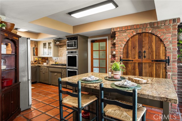 Detail Gallery Image 13 of 46 For 1431 La Colina Dr, Tustin,  CA 92780 - 3 Beds | 2 Baths