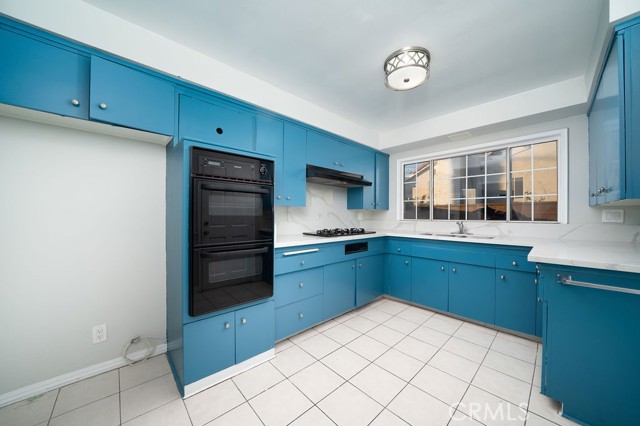 Detail Gallery Image 12 of 23 For 14509 Greenworth Dr, La Mirada,  CA 90638 - 3 Beds | 2 Baths